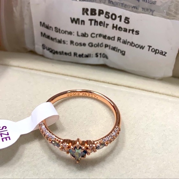 Ring Bomb Party WIN THEIR HEARTS Ring - Size 9 - Picture 7 of 9